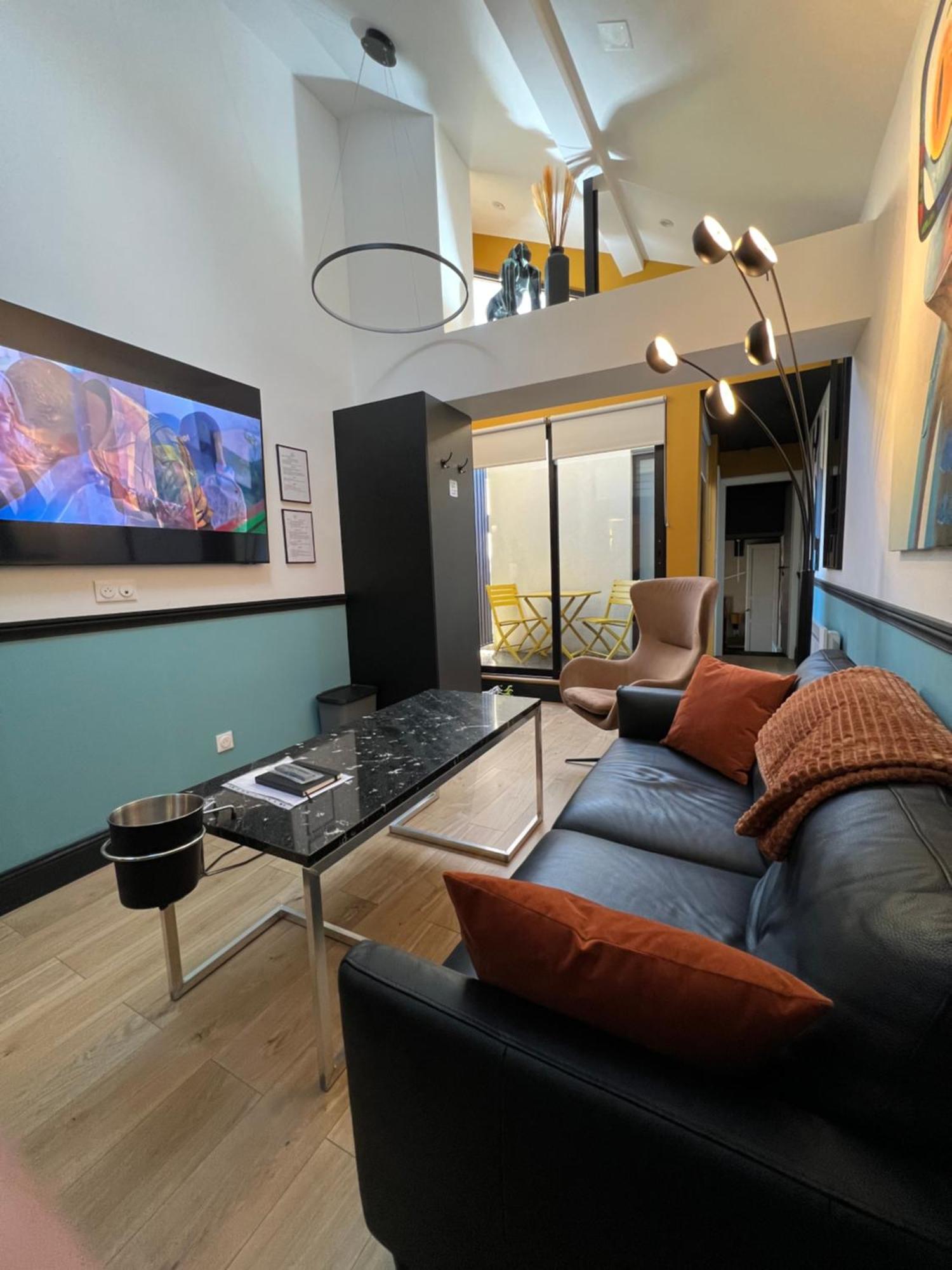 Les Suites De Stanislas Jacuzzi & Spa Nancy Exterior foto